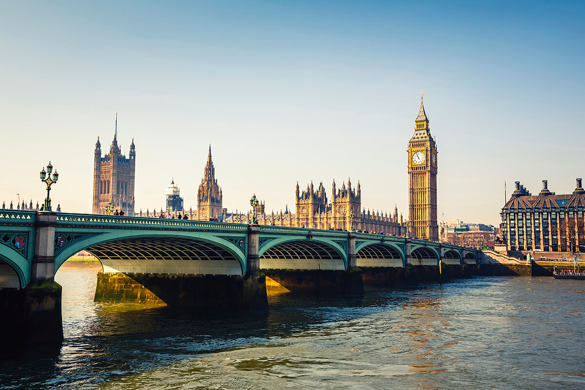 Houses of Parliament and Portcullis House from Westminster Bridge