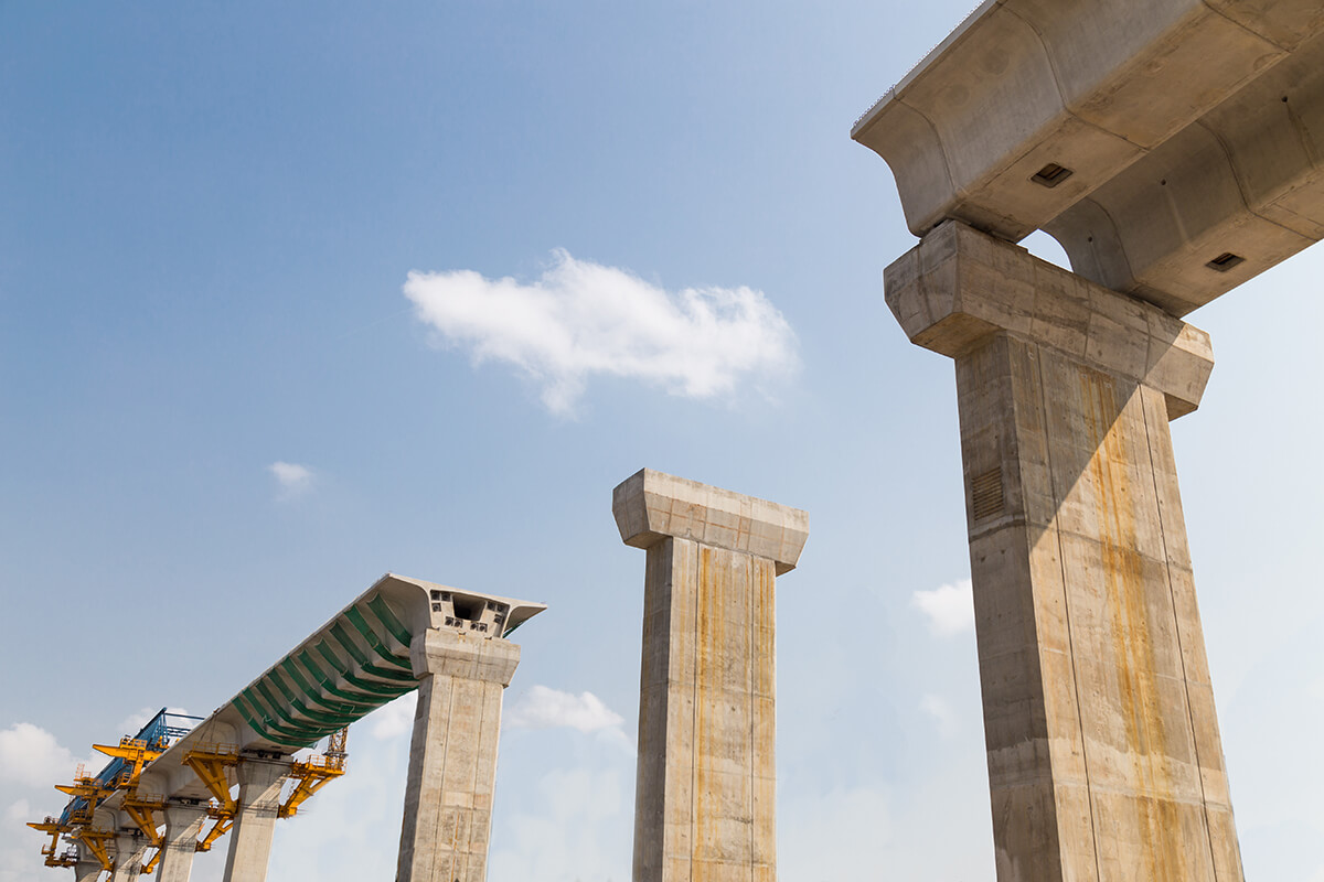 motorway construction, pillars